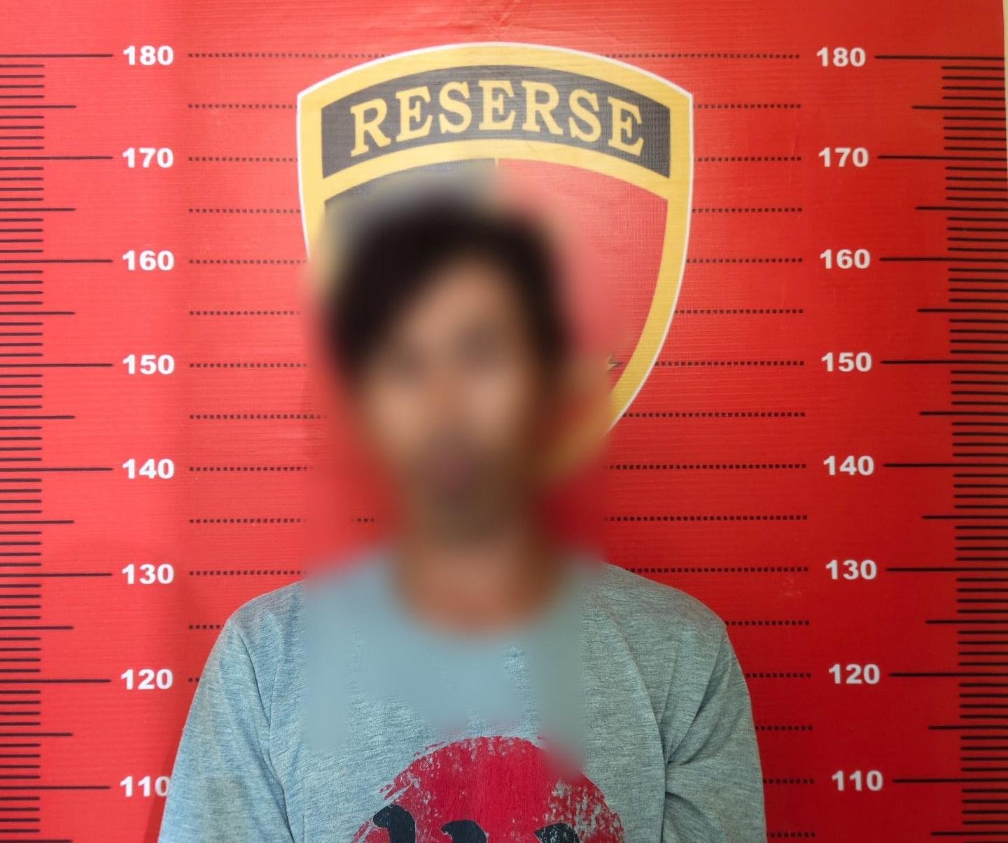 Anak 14 Tahun Hamil, Polisi Ringkus Ayah Kandung di Sekadau 1 Anak 14 Tahun Hamil, Polisi Ringkus Ayah Kandung di Sekadau