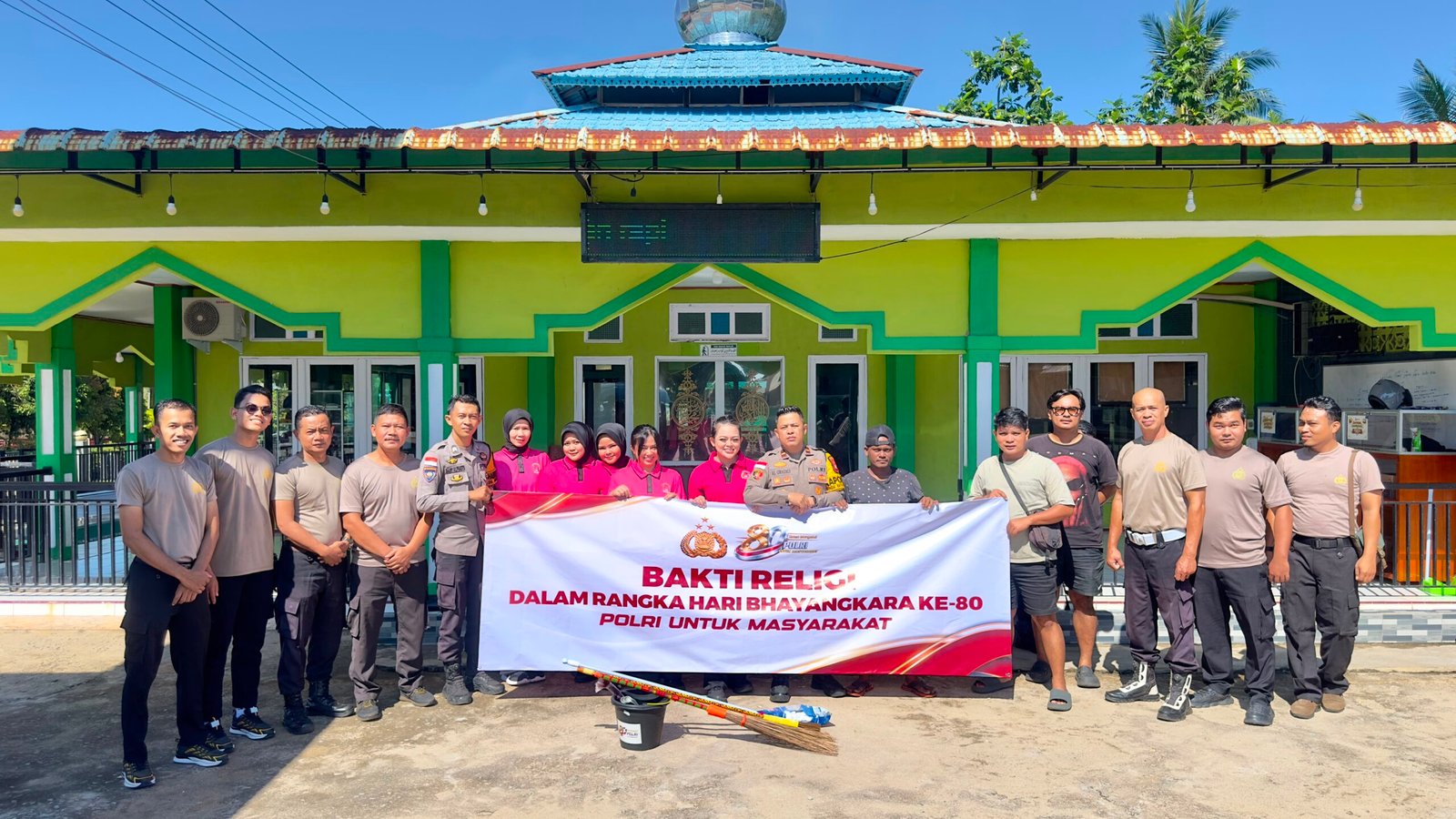 Peringati Hari Bhayangkara, Polsek Sungai Raya Kepulauan Gelar Bhakti Religi