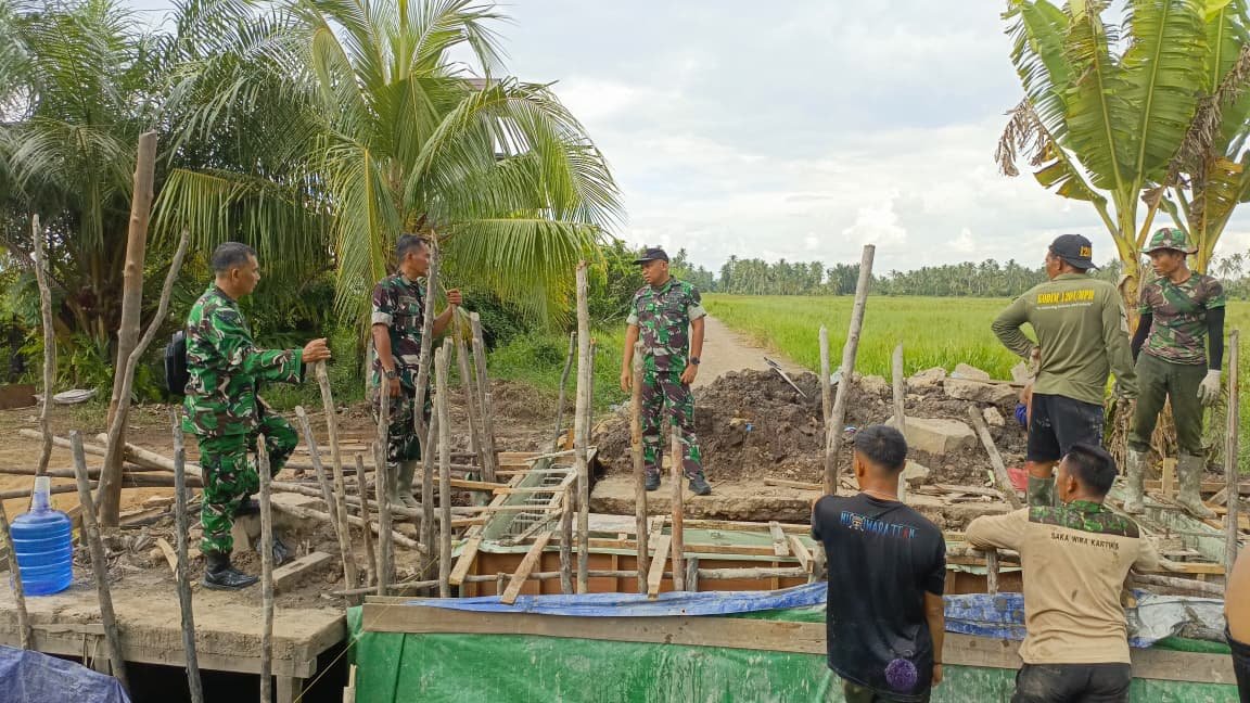 Jembatan Komposit Mempawah Terus Dibangun, Dandim Cek Langsung ke Lapangan