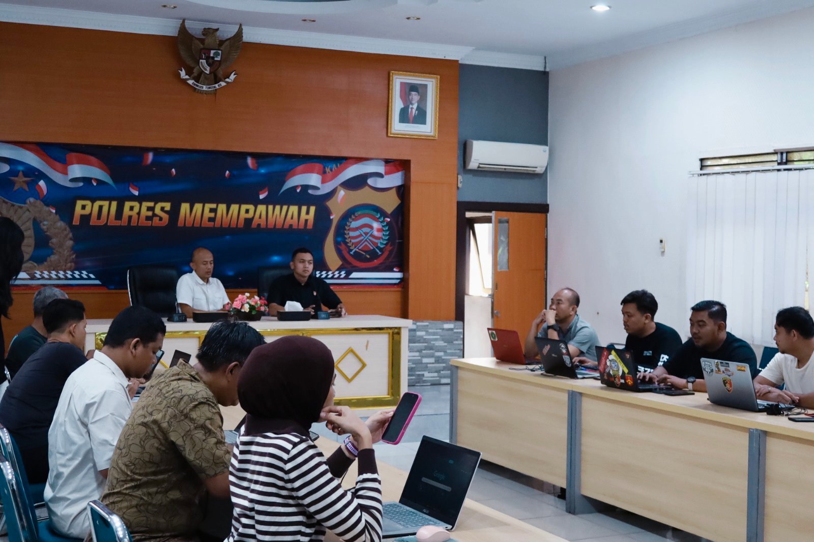 Polres Mempawah Tingkatkan Transparansi, Pelapor Bisa Cek SP2HP Online 1 Polres Mempawah Tingkatkan Transparansi, Pelapor Bisa Cek SP2HP Online