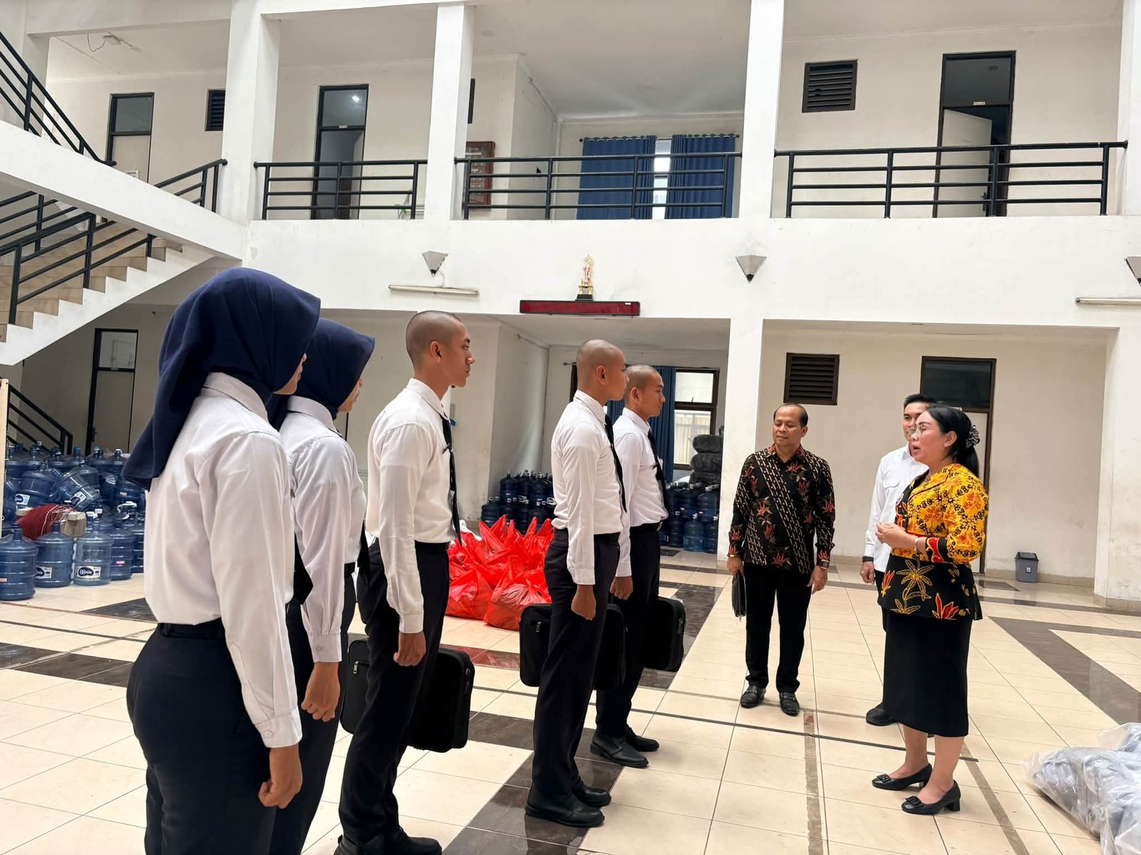 Wabup Susana Temui Taruna Sanggau di PTDI-STTD, Bahas Kuota Penerimaan