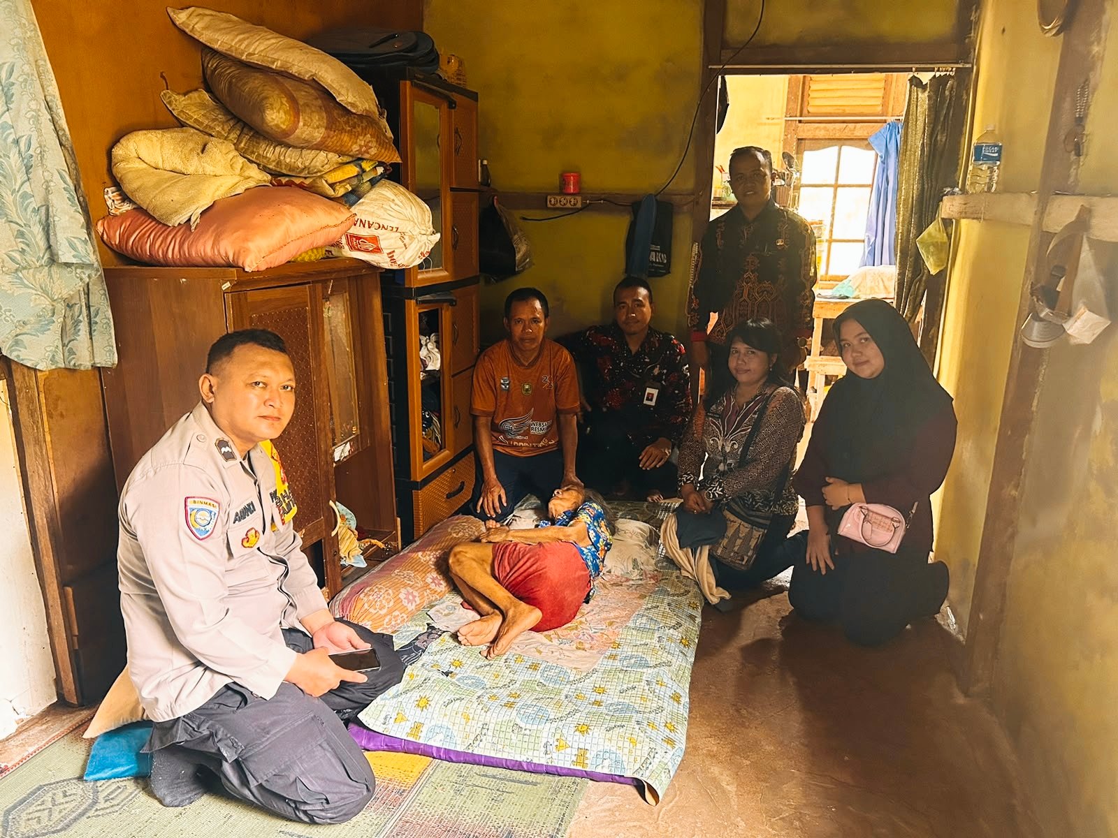Kecamatan Kembayan Verifikasi Calon Penerima Bansos dari Rumah ke Rumah